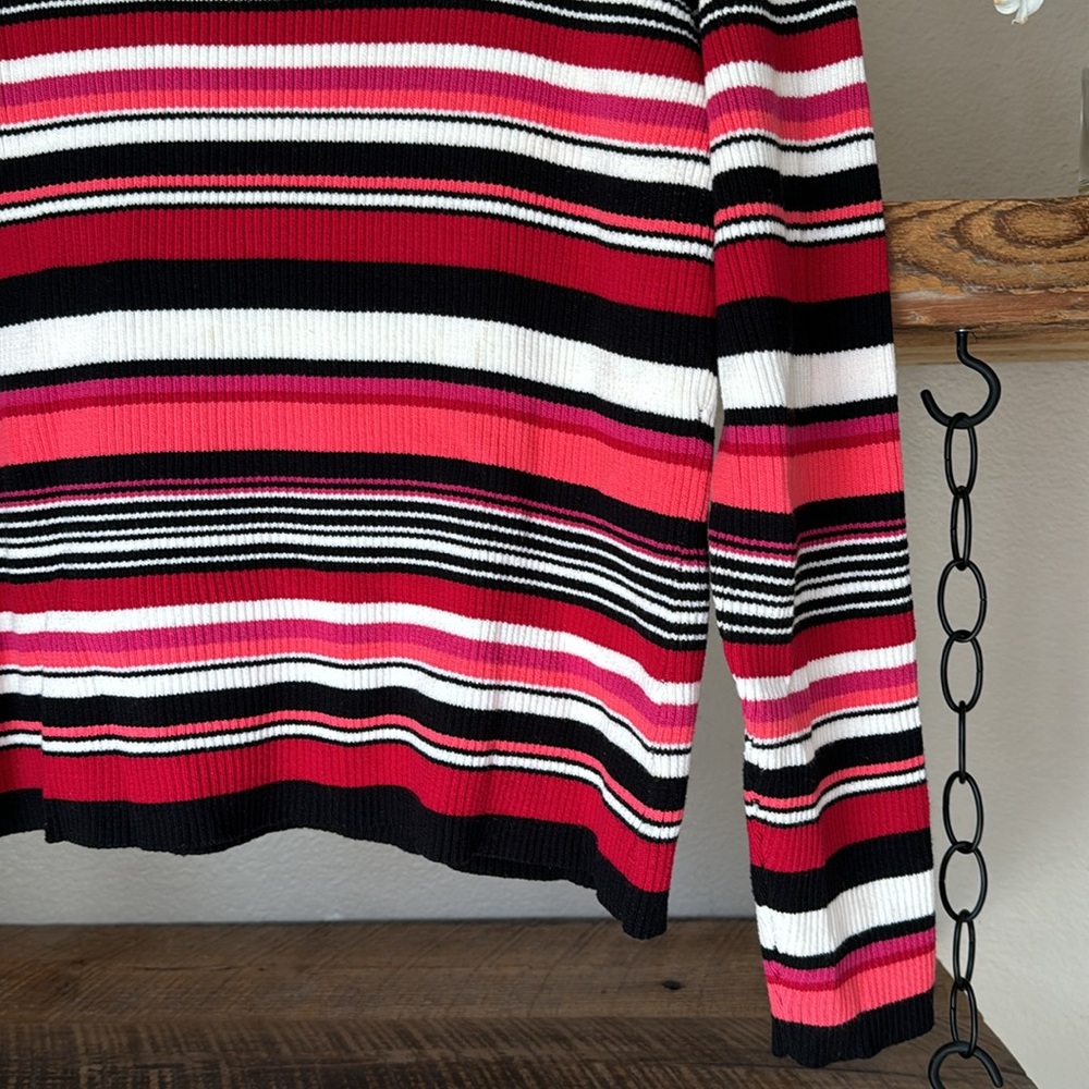 St. John’s Bay women’s ribbed turtleneck sweater, red, pink, black & white, XL - Picture 11 of 11